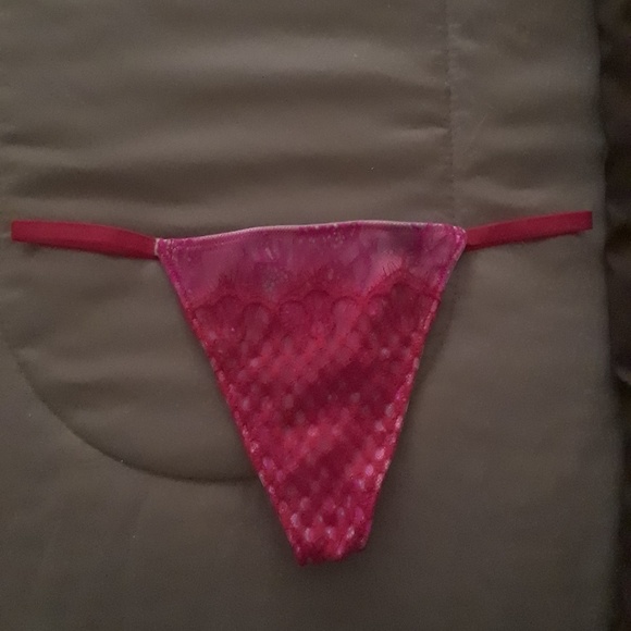 Victoria Secret - Picture 3 of 5